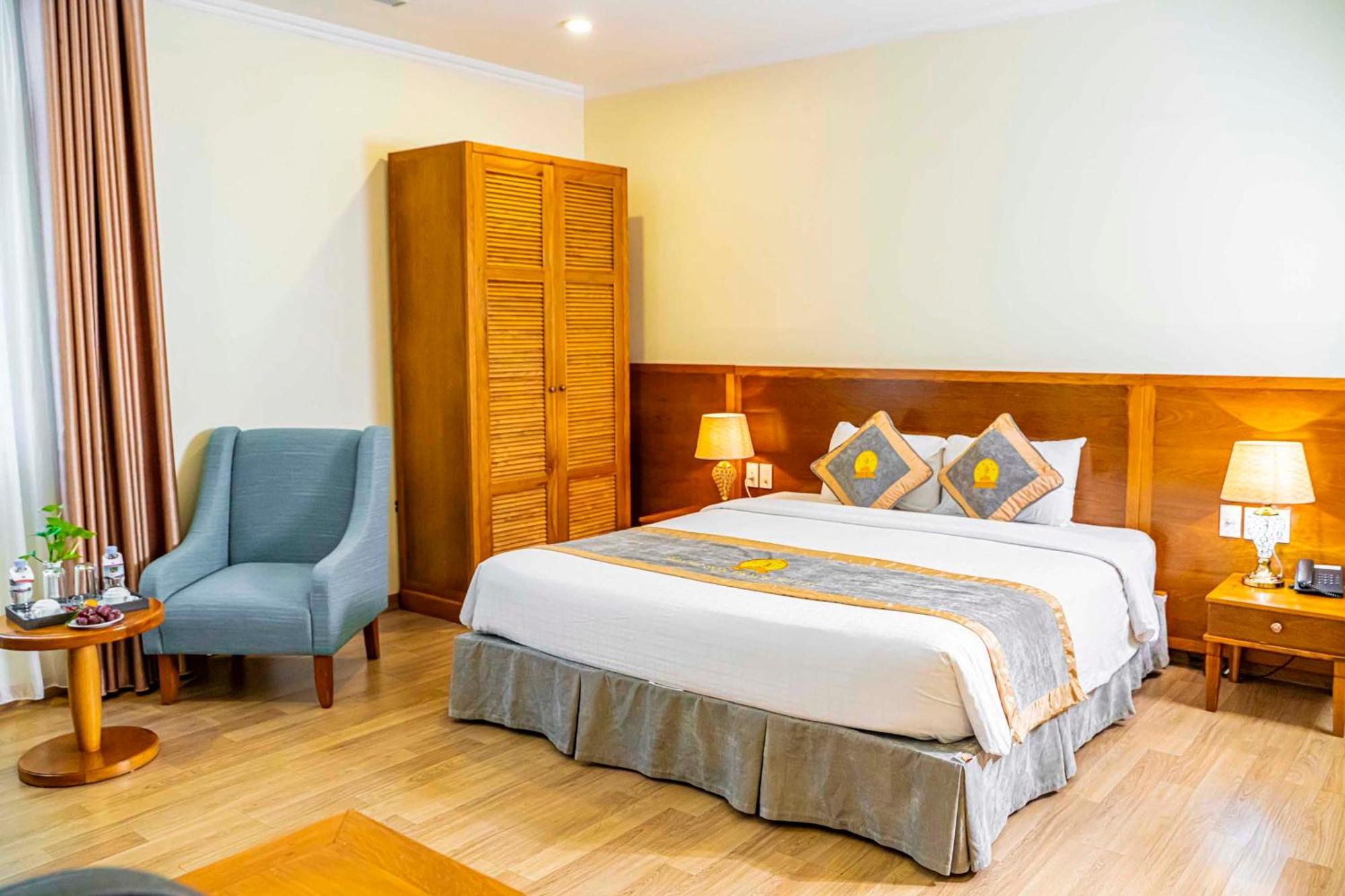 โฮแอง ซัน พีซ โฮเต็ล Hotel นิญบิ่ญ ภายนอก รูปภาพ