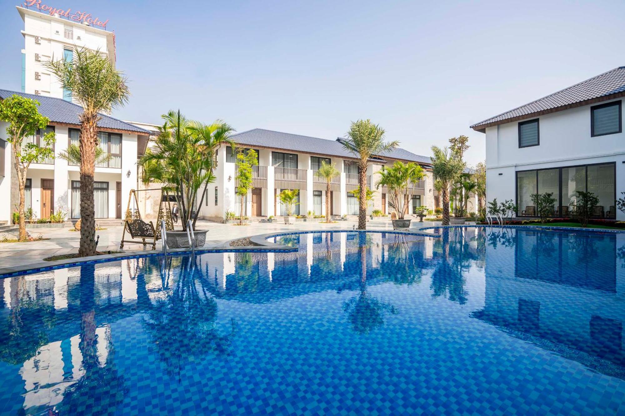 โฮแอง ซัน พีซ โฮเต็ล Hotel นิญบิ่ญ ภายนอก รูปภาพ