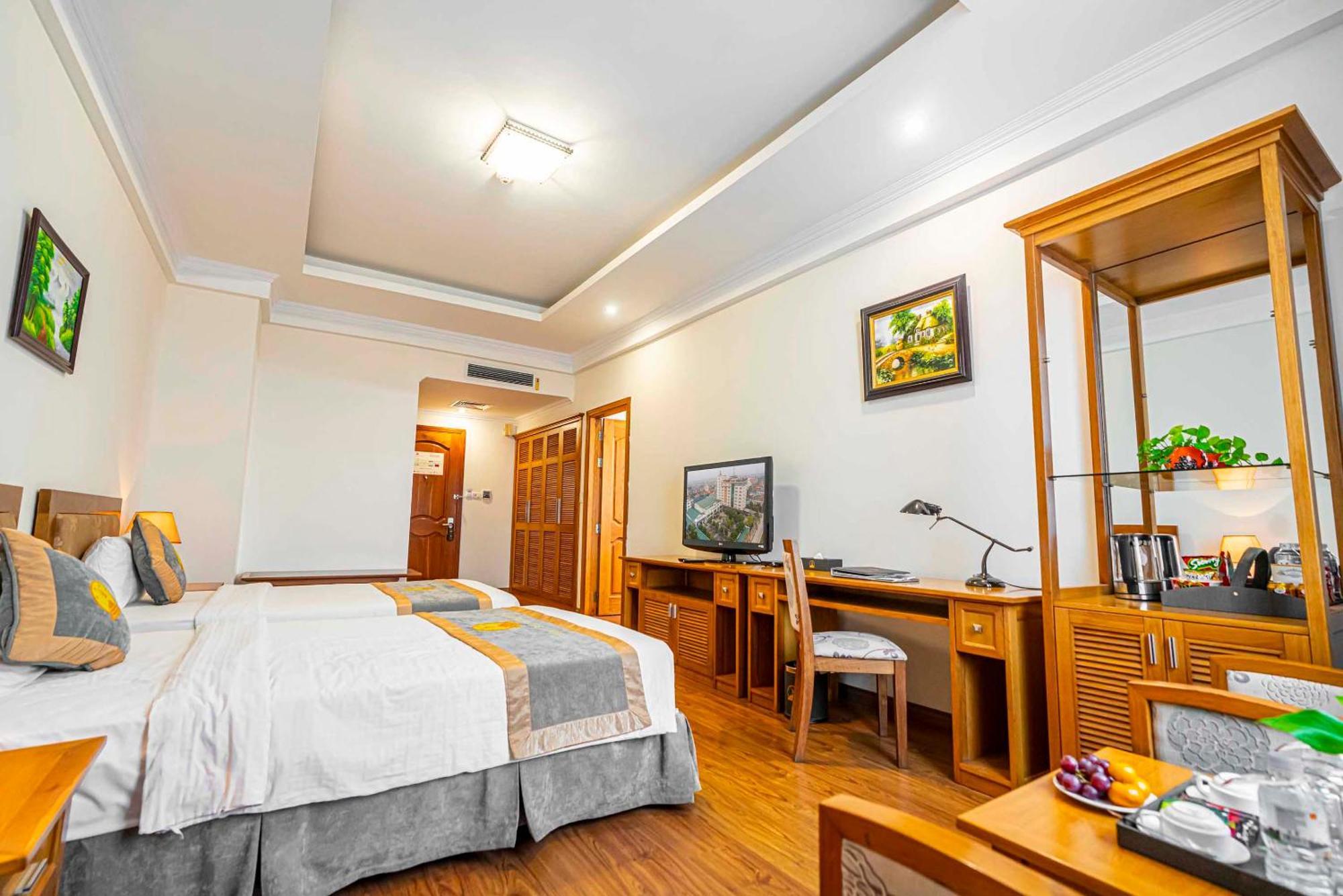 โฮแอง ซัน พีซ โฮเต็ล Hotel นิญบิ่ญ ภายนอก รูปภาพ