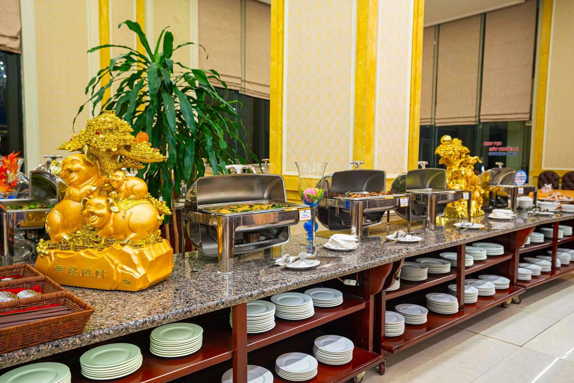 โฮแอง ซัน พีซ โฮเต็ล Hotel นิญบิ่ญ ภายนอก รูปภาพ